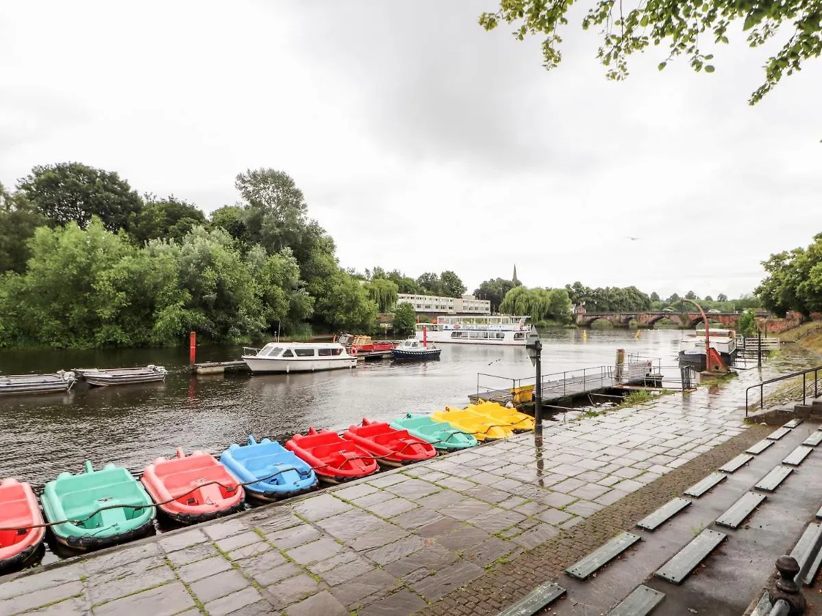 Dee Heights Penthouse Apartment Chester United Kingdom